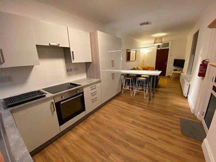 4 Bedroom House To Rent In Glanmor Road, Uplands, Swansea, SA2