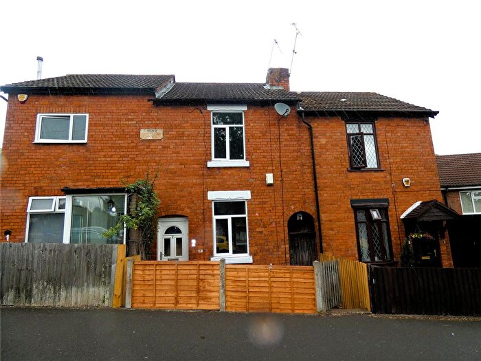 2 Bedroom Terraced House For Sale In The Fordrough, Northfield, Birmingham, West Midlands, B31