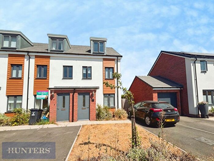 3 Bedroom Property To Rent In Timber Drive, Tithebarn, Exeter, EX1