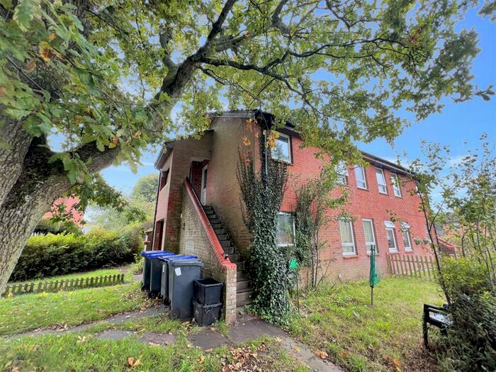 Studio To Rent In Alderbury - Windwhistle Way, SP5