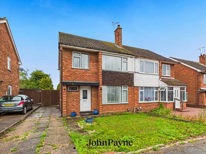 3 Bedroom Semi Detached House For Sale In Handsworth Crescent, Eastern Green, Coventry, CV5