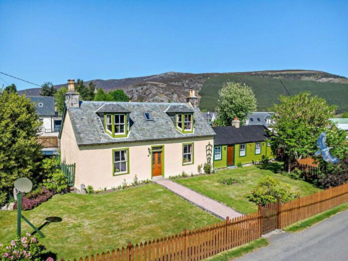2 Bedroom Detached House For Sale In Cairnadrochit, Braemar, Ballater, Aberdeenshire, AB35