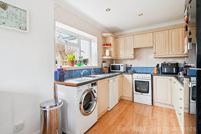 3 Bedroom End Terrace House For Sale In Dumfries Close, South Oxhey, WD19