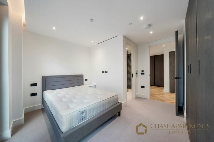 2 Bedroom Flat To Rent In Davies House, Brigade Court, Brigade Mews, SE1