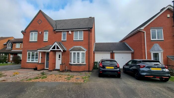 3 Bedroom Semi-Detached House To Rent In Heron Close, Mountsorrel, LE12