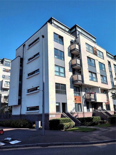 3 Bedroom Maisonette To Rent In Waterfront Park, Edinburgh, City Of Edinburgh, EH5