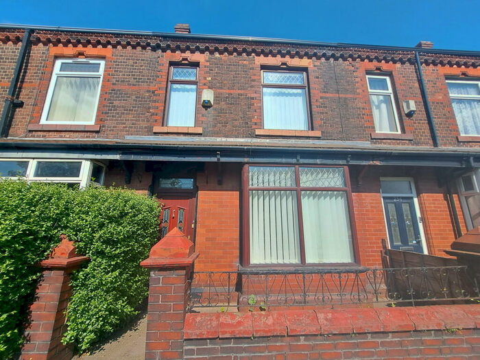 3 Bedroom House To Rent In Birch Lane, Dukinfield, SK16