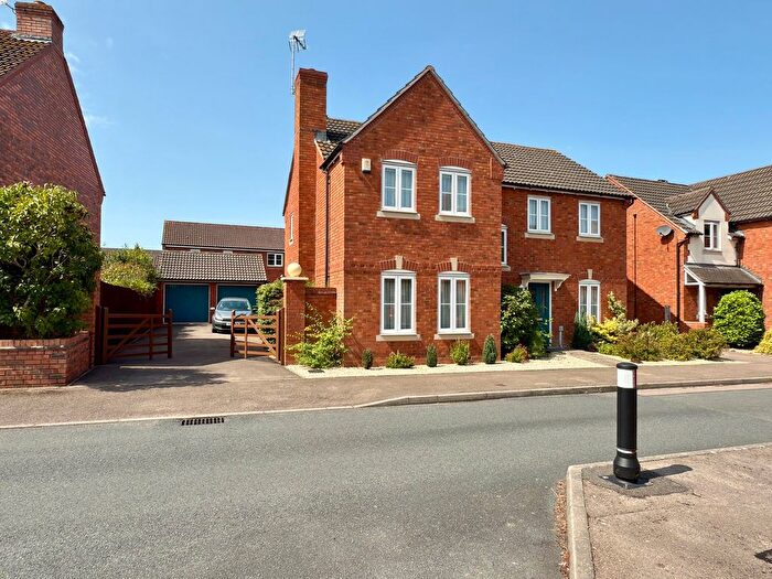 4 Bedroom Detached House For Sale In Cambrian Road, Walton Cardiff, Tewkesbury, GL20