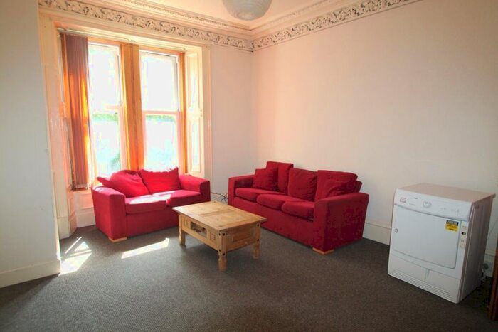 3 Bedroom Flat To Rent In Garland Place, Dundee, DD3