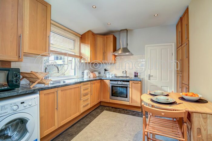 1 Bedroom Maisonette To Rent In Blegborough Road, Streatham, SW16