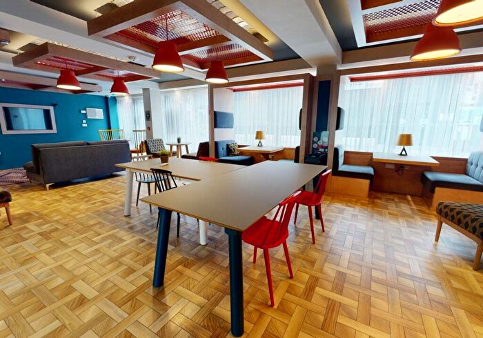 1 Bedroom Flat To Rent In Iq Magenta House, E1