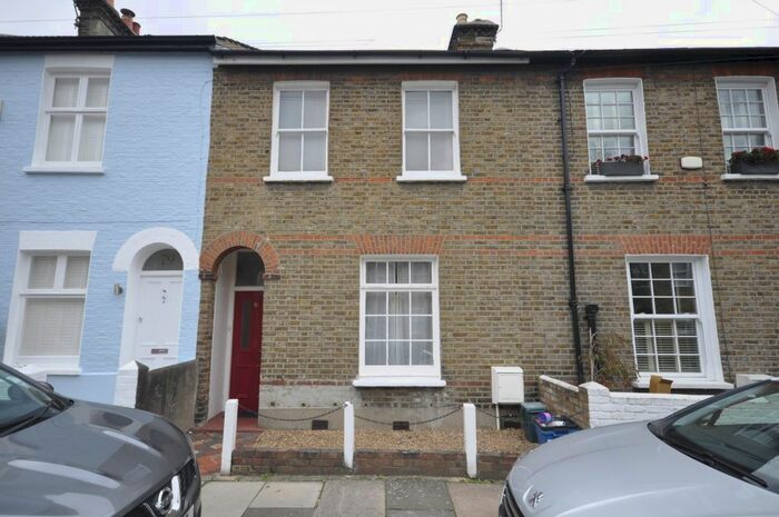 2 Bedroom Cottage To Rent In Archway Street, Barnes, SW13
