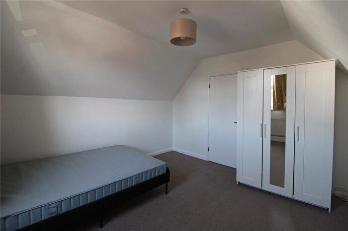 Apartment To Rent In Clyde Road, Croydon, CR0