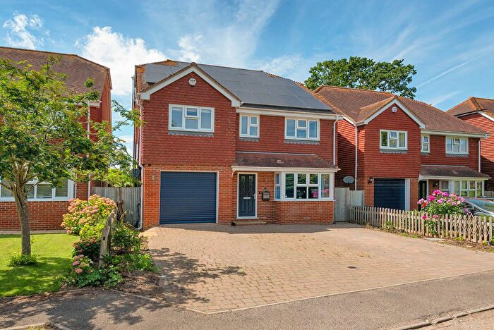 5 Bedroom Detached House For Sale In Church Road, Tonbridge, TN12