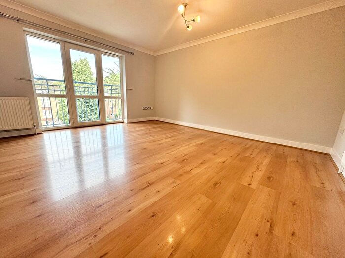 2 Bedroom Flat To Rent In Birches, Surrey Road, Poole, BH12