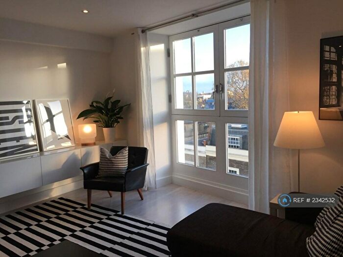 1 Bedroom Flat To Rent In Gilbey House, London, NW1