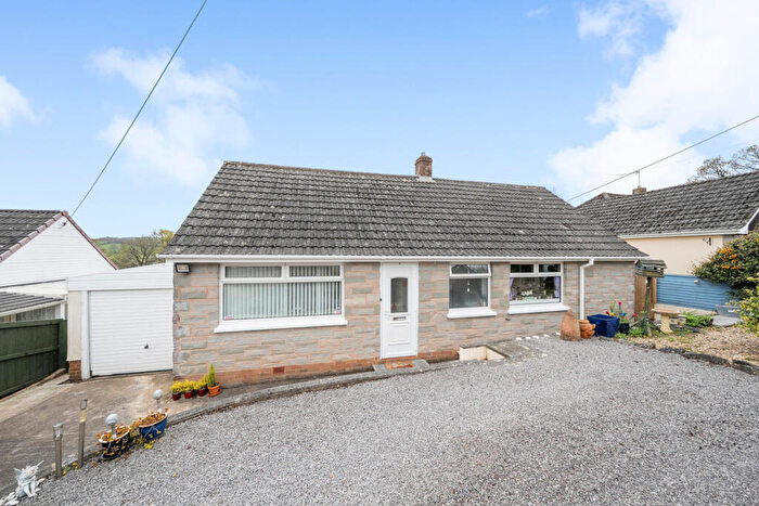 3 Bedroom Detached Bungalow For Sale In Churchill Road, Tiverton, EX16