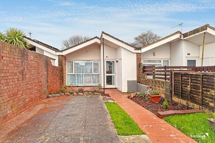 2 Bedroom Bungalow For Sale In Cumber Drive, Brixham, TQ5