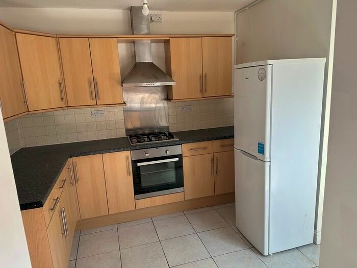 4 Bedroom Terraced House To Rent In Roath, Cardiff, CF24