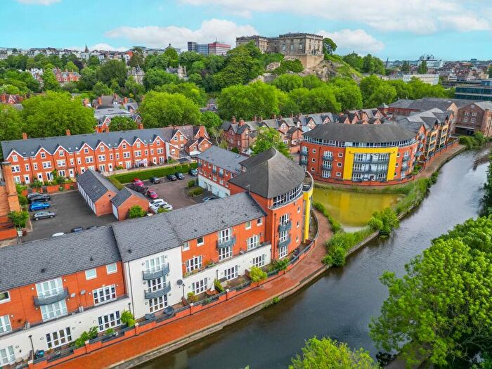 4 Bedroom Terraced House For Sale In Park Wharf, Nottingham, NG7