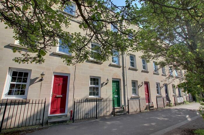 3 Bedroom Terraced House To Rent In Union Street, Trowbridge, BA14