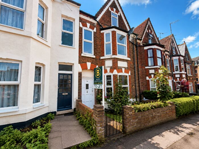 2 Bedroom Flat To Rent In Cardiff Grove, Luton, LU1