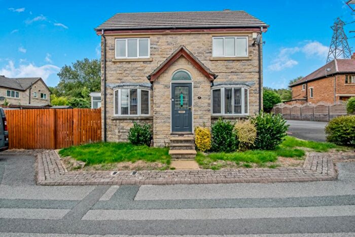 3 Bedroom Terraced House For Sale In Weavers Croft, Rawfolds, Cleckheaton, West Yorkshire, BD19
