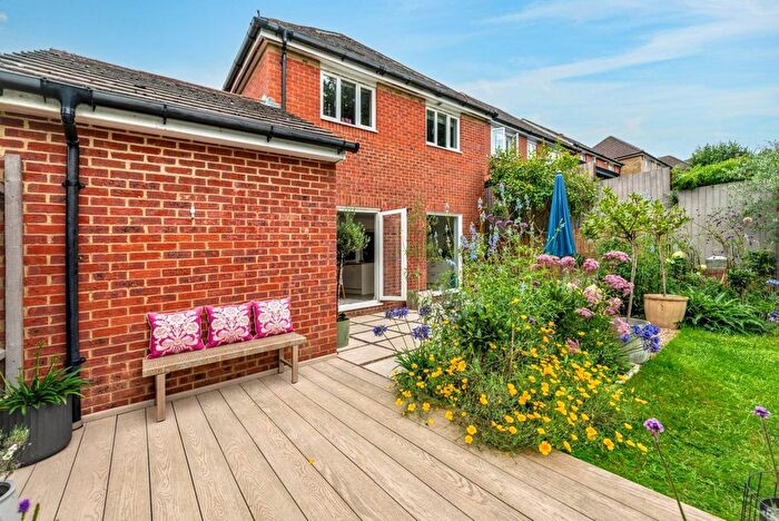 4 Bedroom Detached House For Sale In Little Copse Close, Chartham, CT4