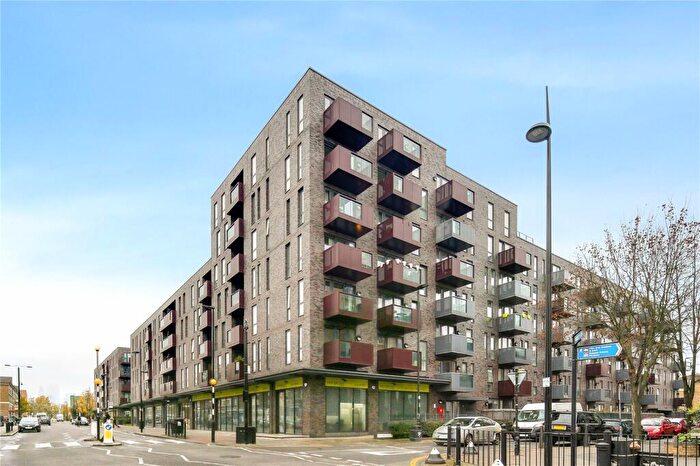 1 Bedroom Flat To Rent In Graciosa Court, Harford Street, London, E1