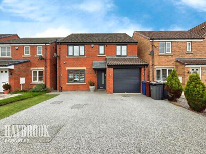 4 Bedroom Detached House For Sale In Old Royston Avenue, Royston, S71