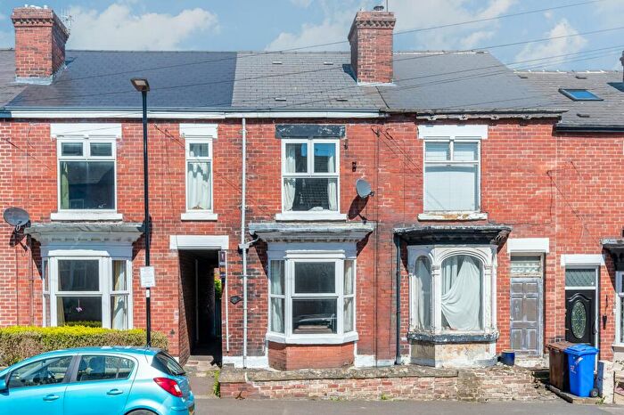 3 Bedroom Terraced House For Sale In Wath Road, Nether Edge, S7