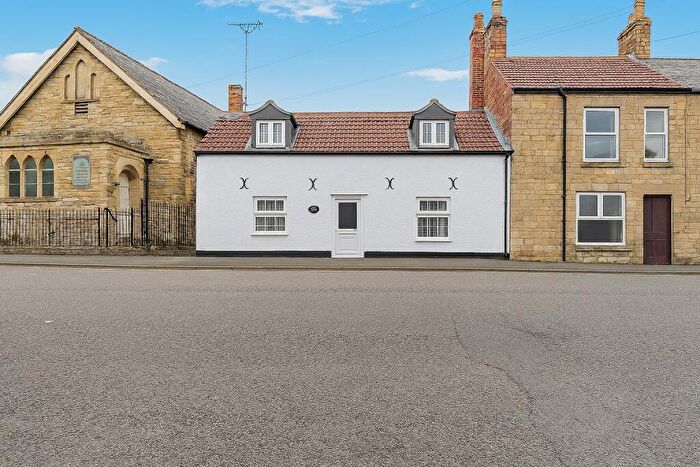 2 Bedroom Character Property For Sale In Bridge Street, Deeping St. James, Peterborough, PE6