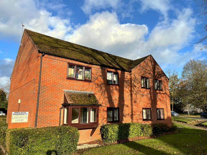 2 Bedroom Flat To Rent In Droitwich Road, Worcester, WR3