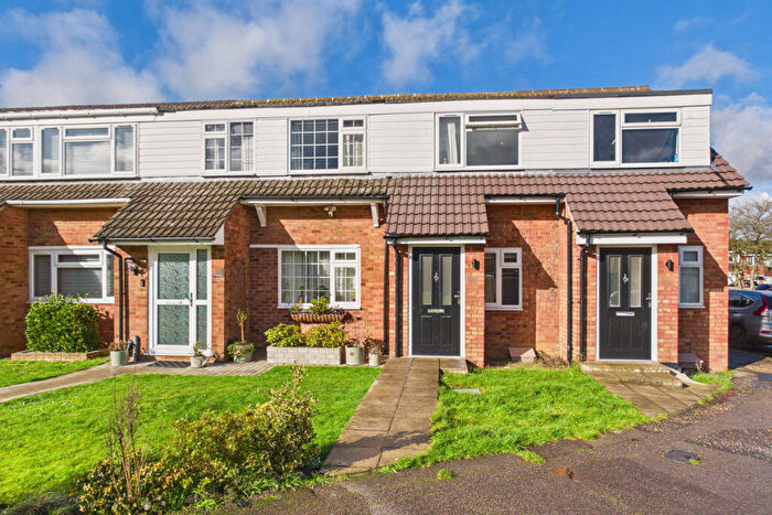 2 Bedroom Terraced House For Sale In Codicote Row, Hemel Hempstead, HP2