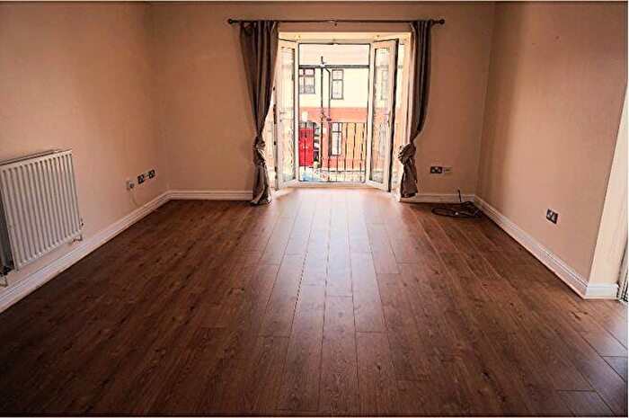 2 Bedroom Apartment To Rent In Dovedale Road, Liverpool, L18