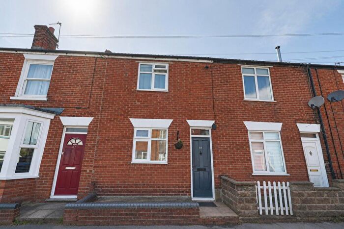 2 Bedroom Terraced House For Sale In Inner Avenue, Southampton, SO14