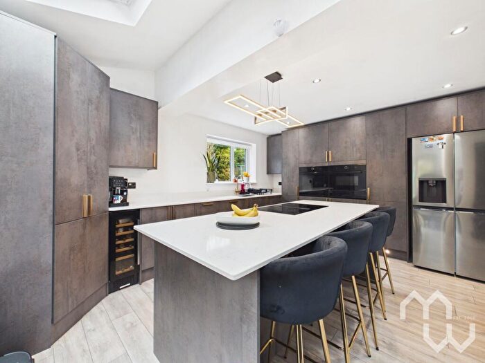4 Bedroom Detached House For Sale In Simmons Avenue, Walton-Le-Dale, PR5