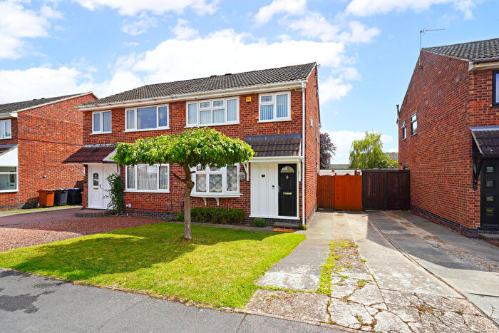 3 Bedroom Semi-Detached House For Sale In Farr Wood Close, Groby, Leicester, Leicestershire, LE6