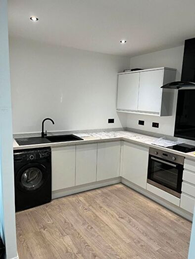 4 Bedroom Flat To Rent In Claremont Street, Aberdeen, AB10