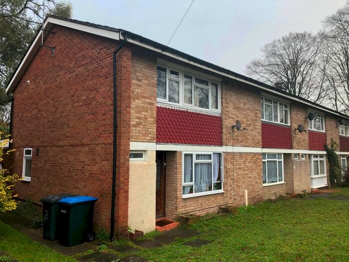 6 Bedroom End Of Terrace House To Rent In 10 Linden Court, Englefield Green, Egham TW20