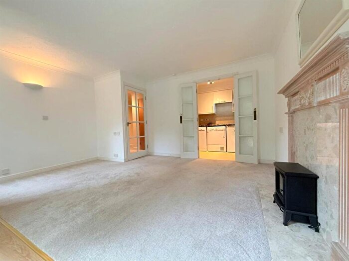 1 Bedroom Flat To Rent In Glenmoor Road, West Parley, Ferndown, BH22