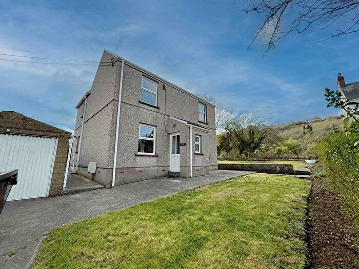 3 Bedroom Detached House To Rent In West End, Penclawdd, Swansea, SA4