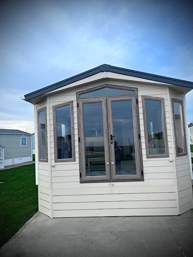 2 Bedroom Caravan For Sale In Hornsea, East Yorkshire, HU18