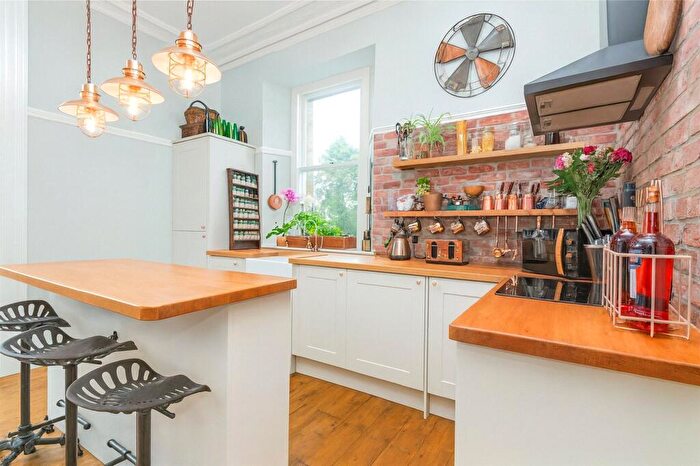 2 Bedroom Flat To Rent In Redland, Ashgrove Road, BS6