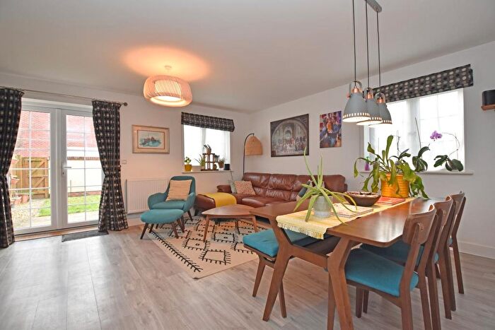 3 Bedroom End Of Terrace House For Sale In Greenhouse Gardens, Cullompton, EX15