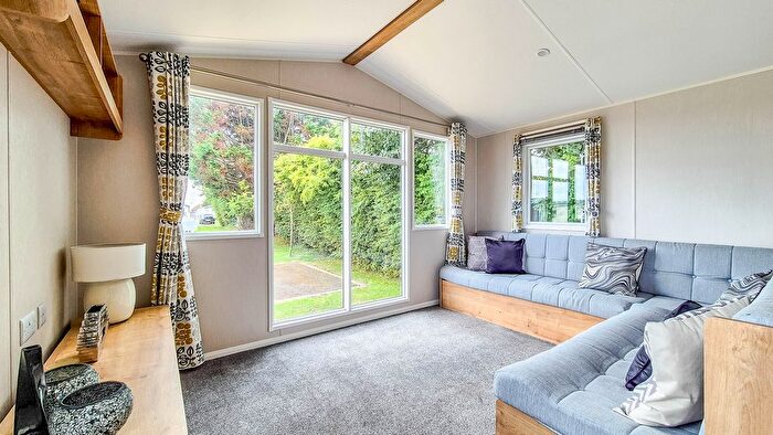 2 Bedroom Mobile/park Home For Sale In Links Road, Amble, Morpeth, NE65