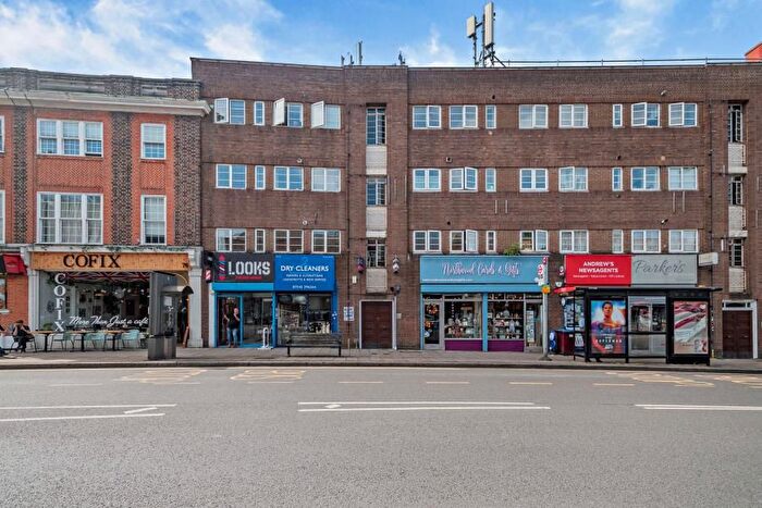 2 Bedroom Flat To Rent In Chester Place, Green Lane, Northwood, HA6