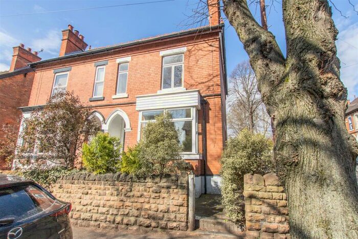 4 Bedroom Semi-Detached House To Rent In Osborne Grove, Sherwood, Nottingham, NG5