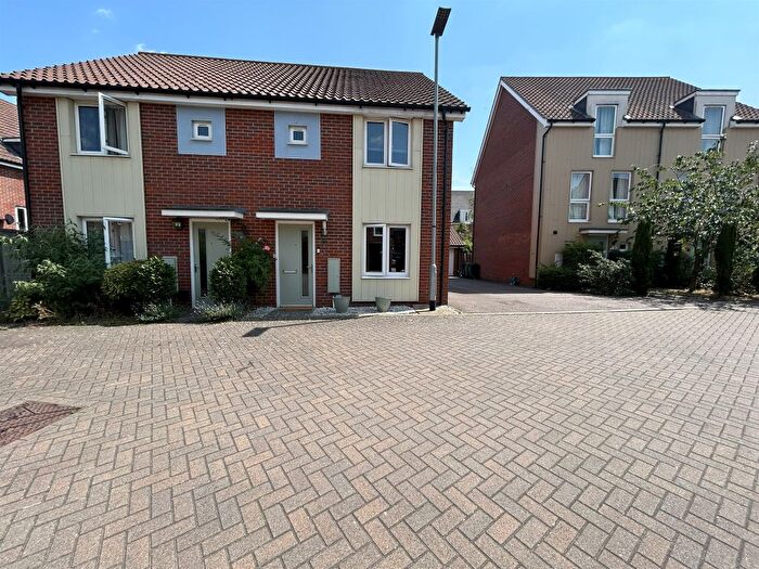3 Bedroom Semi-Detached House For Sale In Red Admiral Close, Costessey, Norwich, NR8