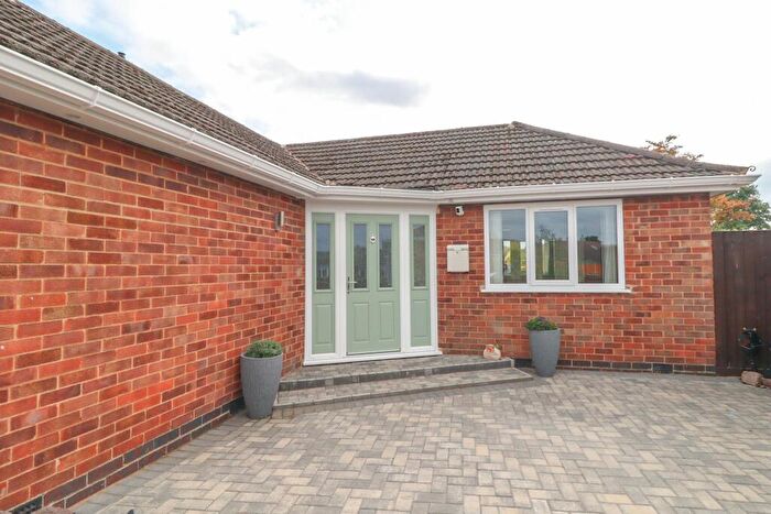 2 Bedroom Detached Bungalow For Sale In Croome Close, Loughborough, LE11